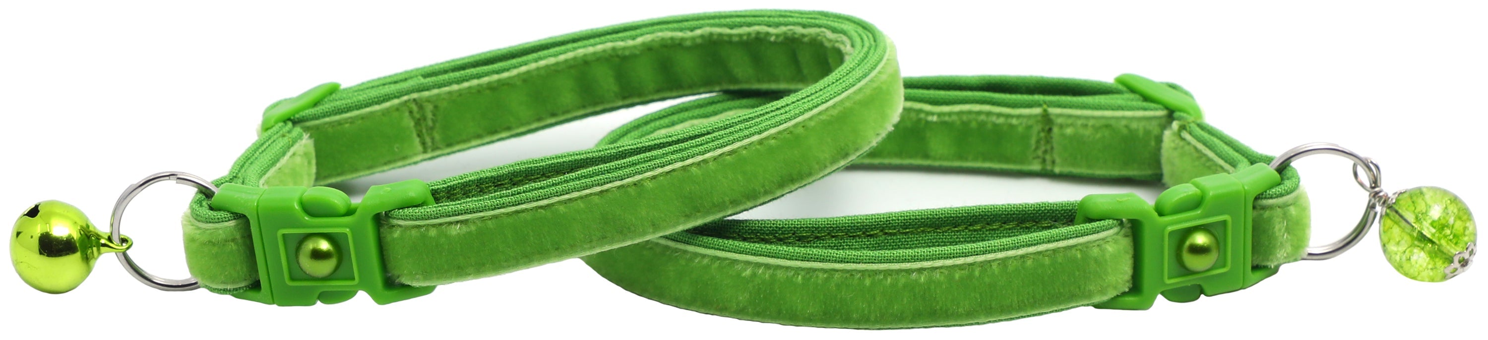 Soft Apple Green Velvet Cat Collar