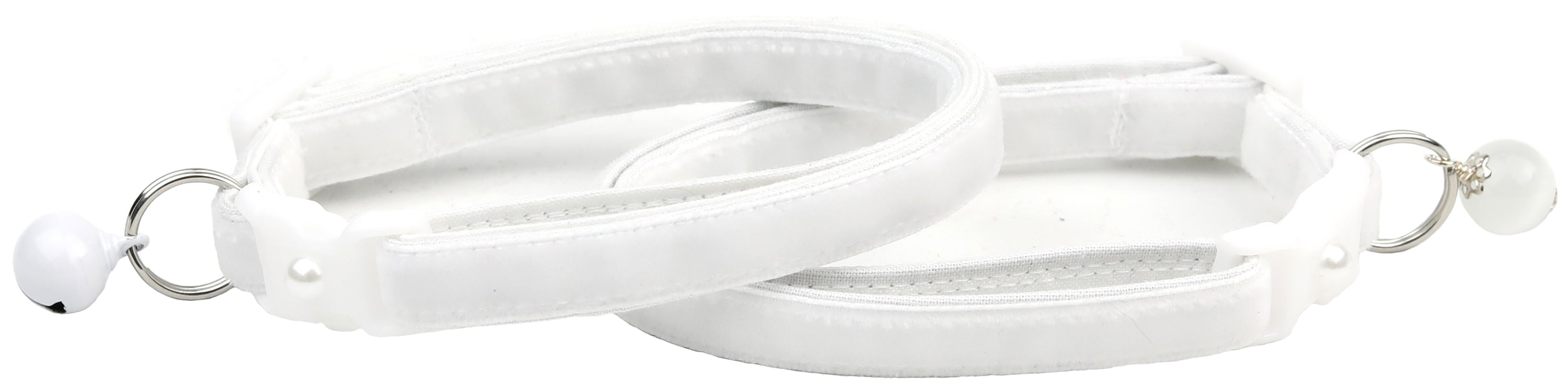 Soft White Velvet Cat Collar