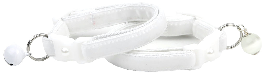 Soft White Velvet Cat Collar